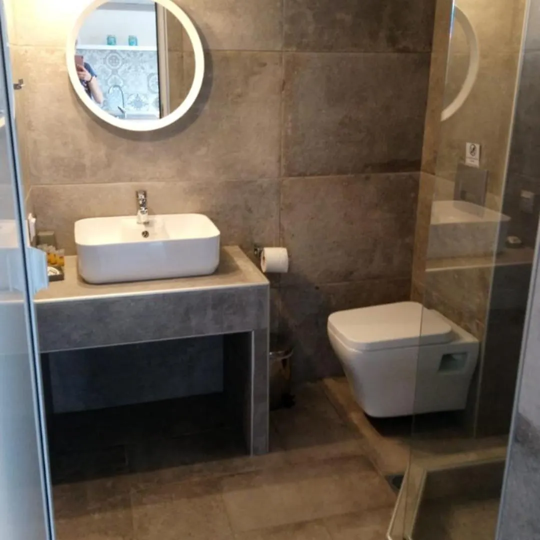 Zoe _Apartments_ Σταυρός 0*,  Ελλάδα