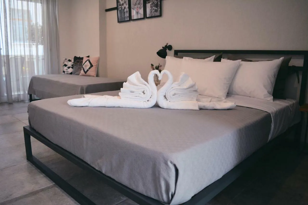 Zoe _Apartments_ Σταυρός